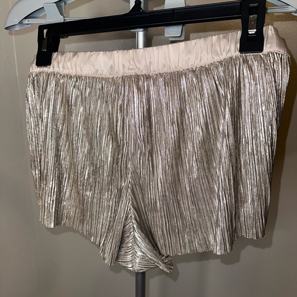 Victoria's Secret Champagne Pajama Shorts - Picture 2 of 4